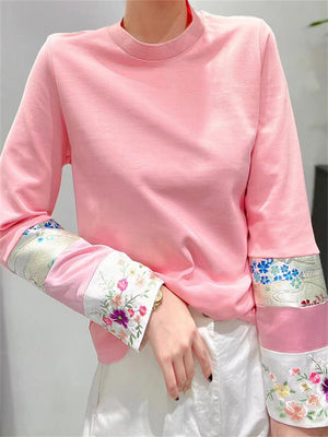 Floral Embroidery Patch Round Neck T-shirts for Women