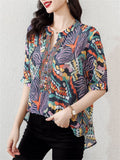 Colored Drawing Print V Neck Half Sleeve Rhinestone Shirt for Lady